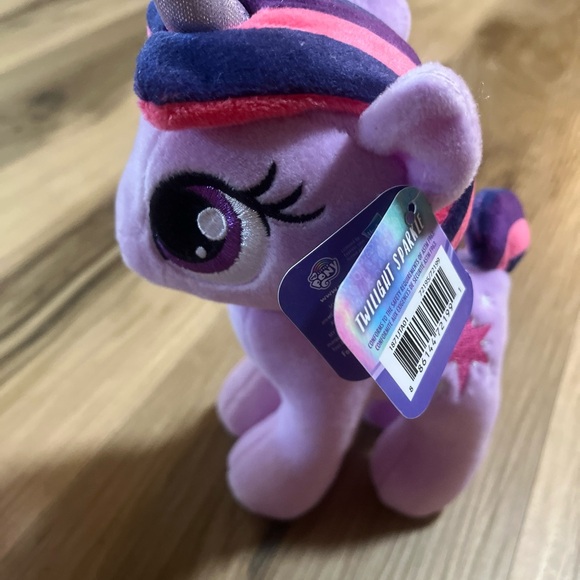 My little pony plushie.  Lot of 6 comes with display box - Picture 6 of 6